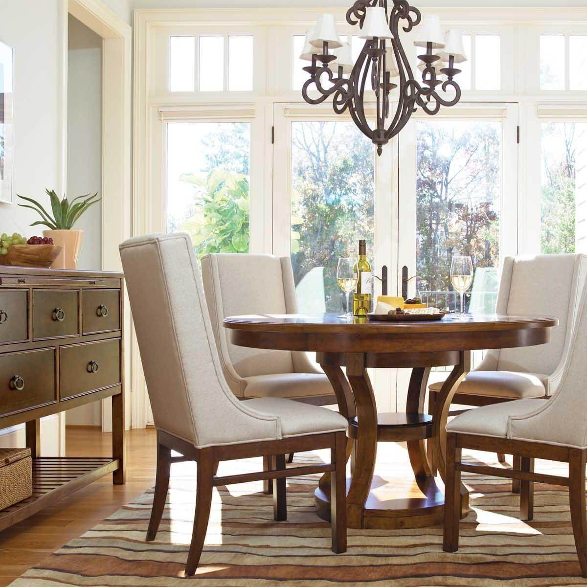 Modern Round Dining Table Decorating Ideas for Large Space