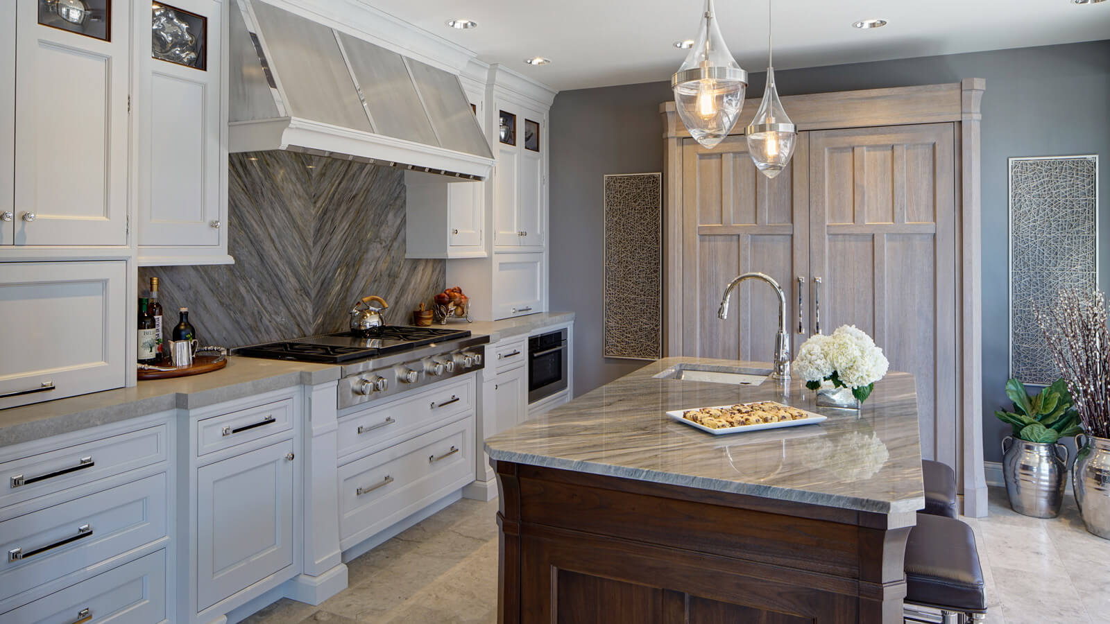 Incredible Transitional Kitchen Designs For Your Inspiration