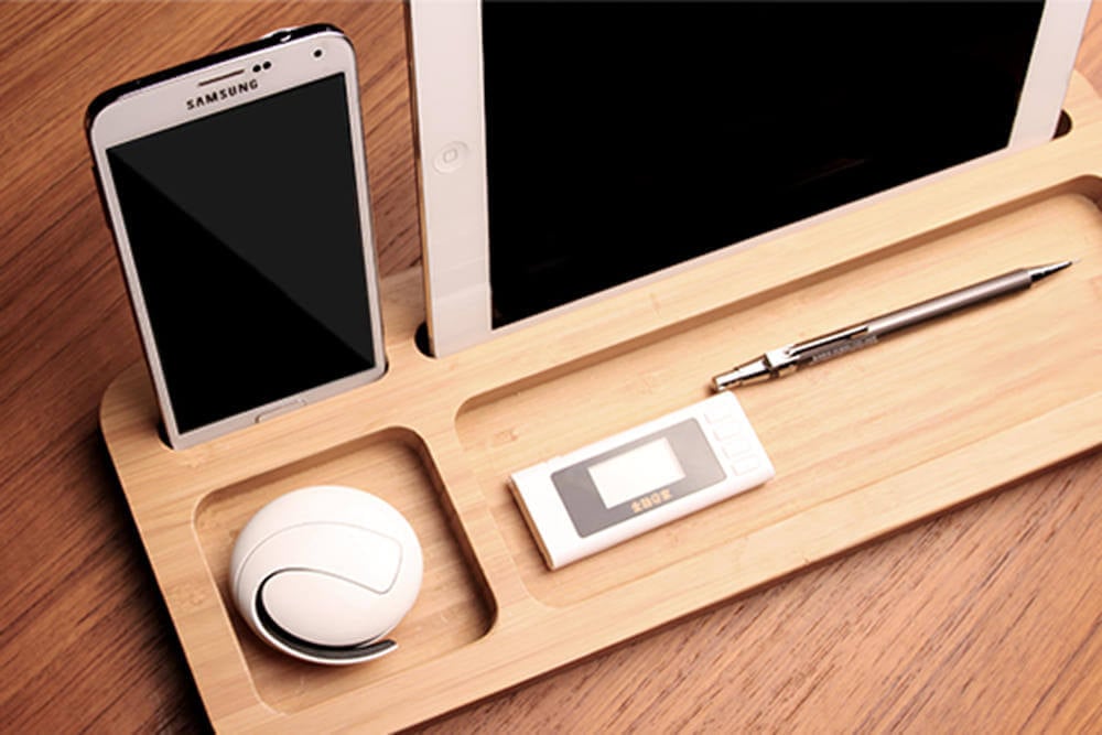 Surprisingly Amazing Handmade Office Gadget Holders That will Suite