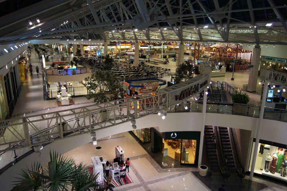 10 Most Awesome Shopping Mall Around The World