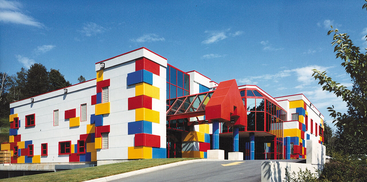 27 Most Cutest Kindergarten / Play School Architecture Designs