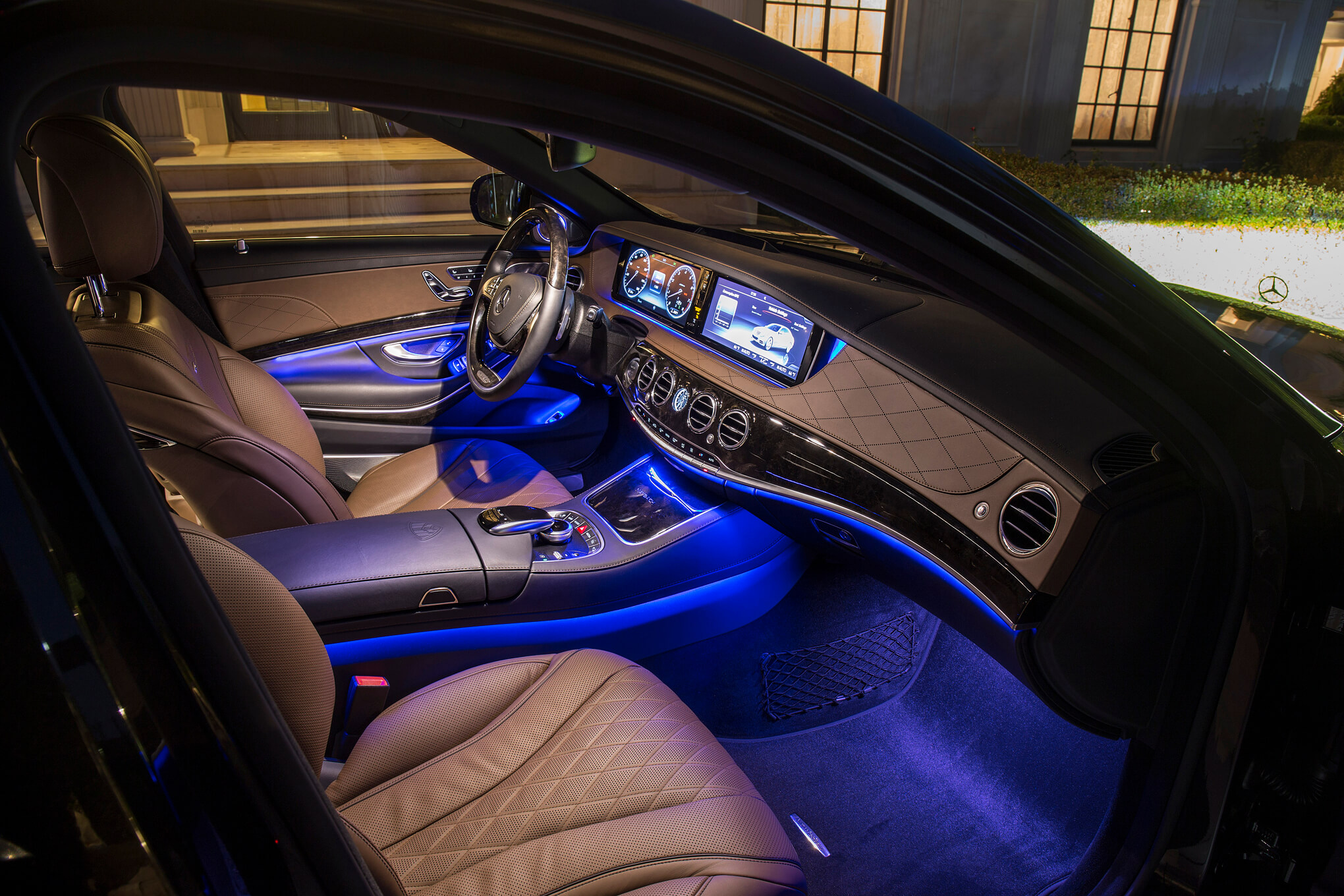 27-most-attractive-car-interior-light-ideas-to-give-a-classy-look