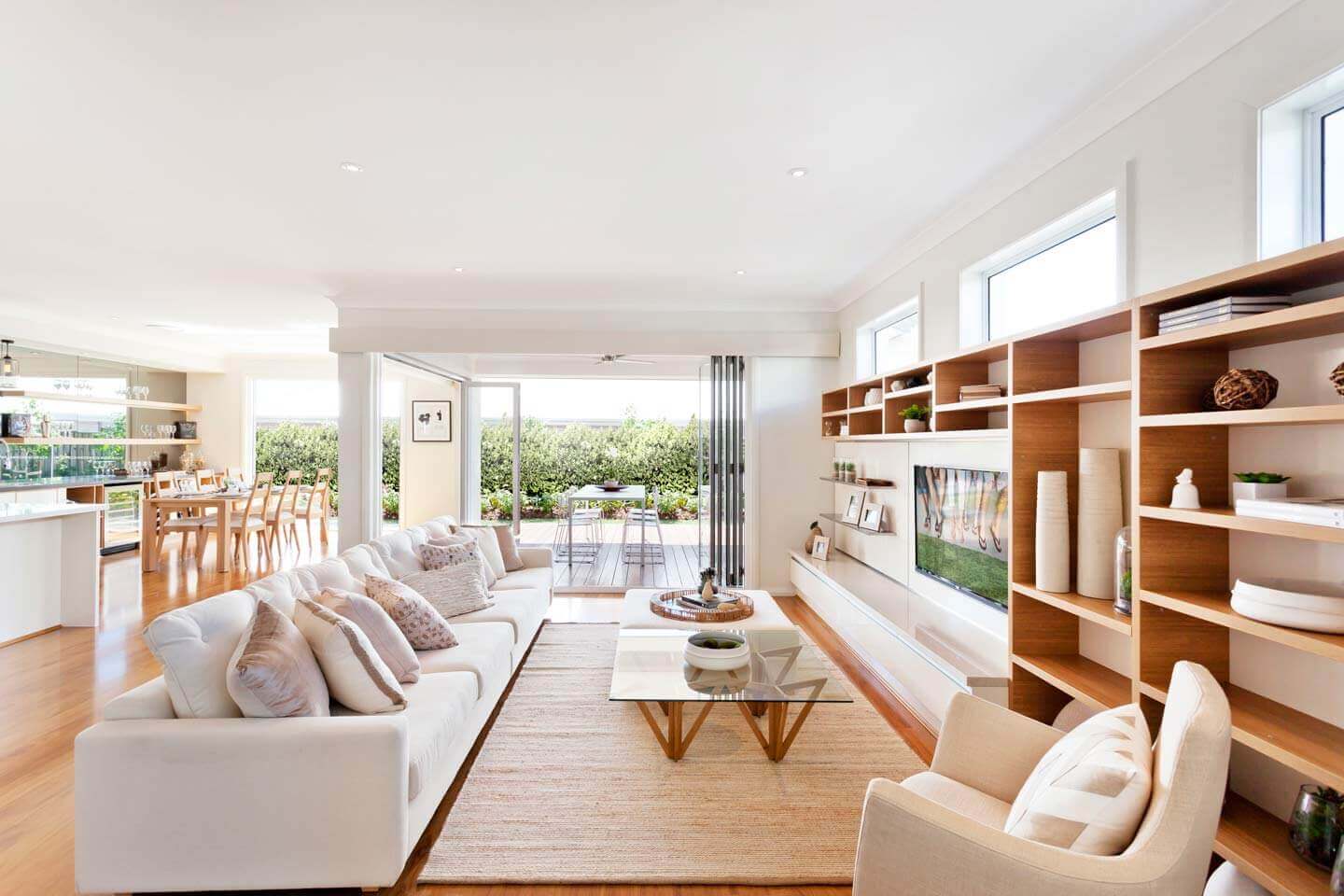 Open House Design: Diverse Luxury Touches with Open Floor ...