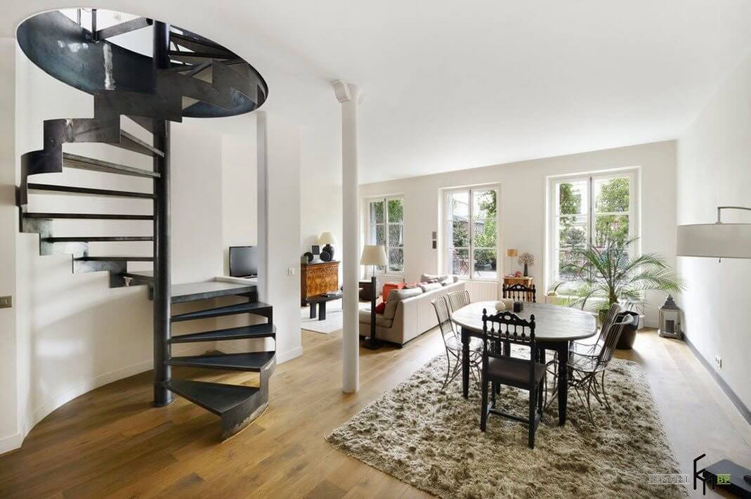Mediterranean Staircase Designs