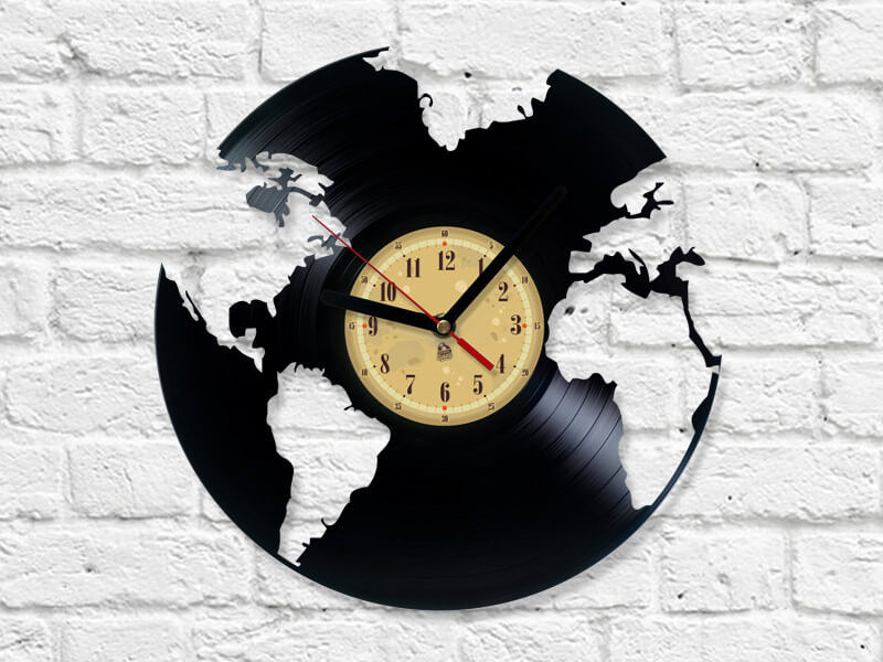 26 Funky Clock Ideas You Want On Your Wall