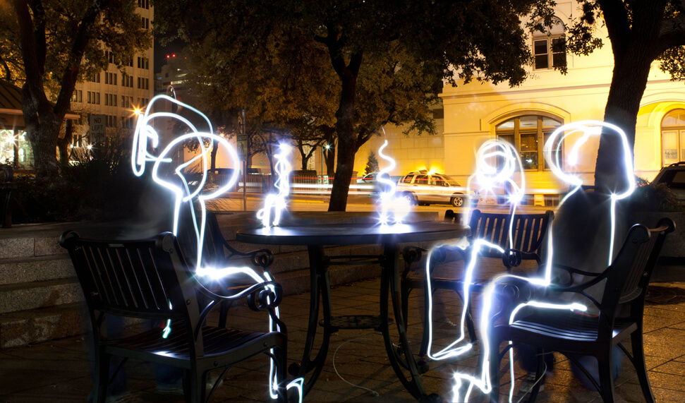 22 Spectacular Light Painting Photography Ideas For Beginners