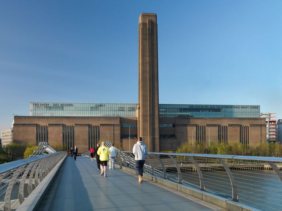 Constructing Tate Modern