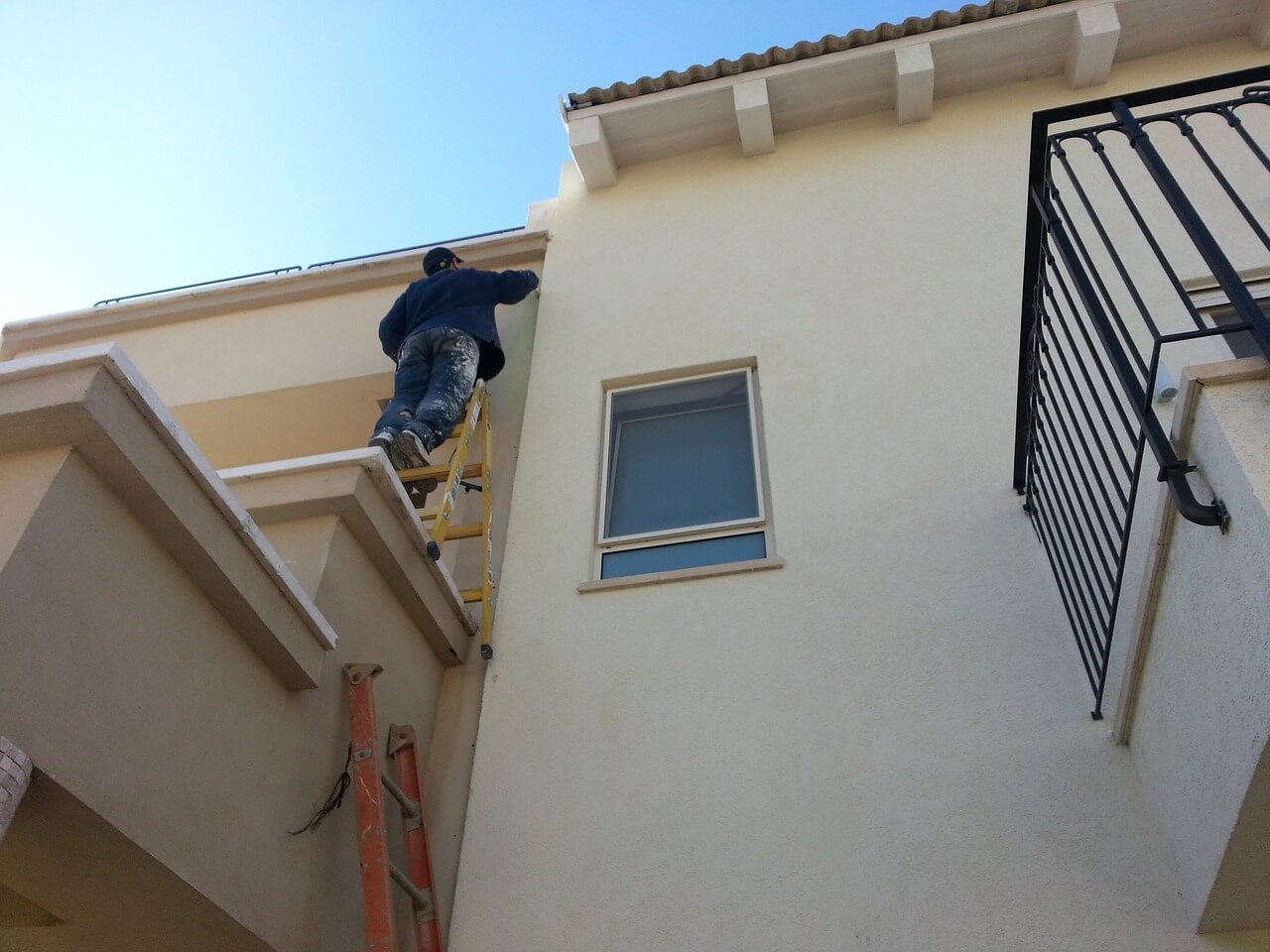 Roof Cleaning And Painting