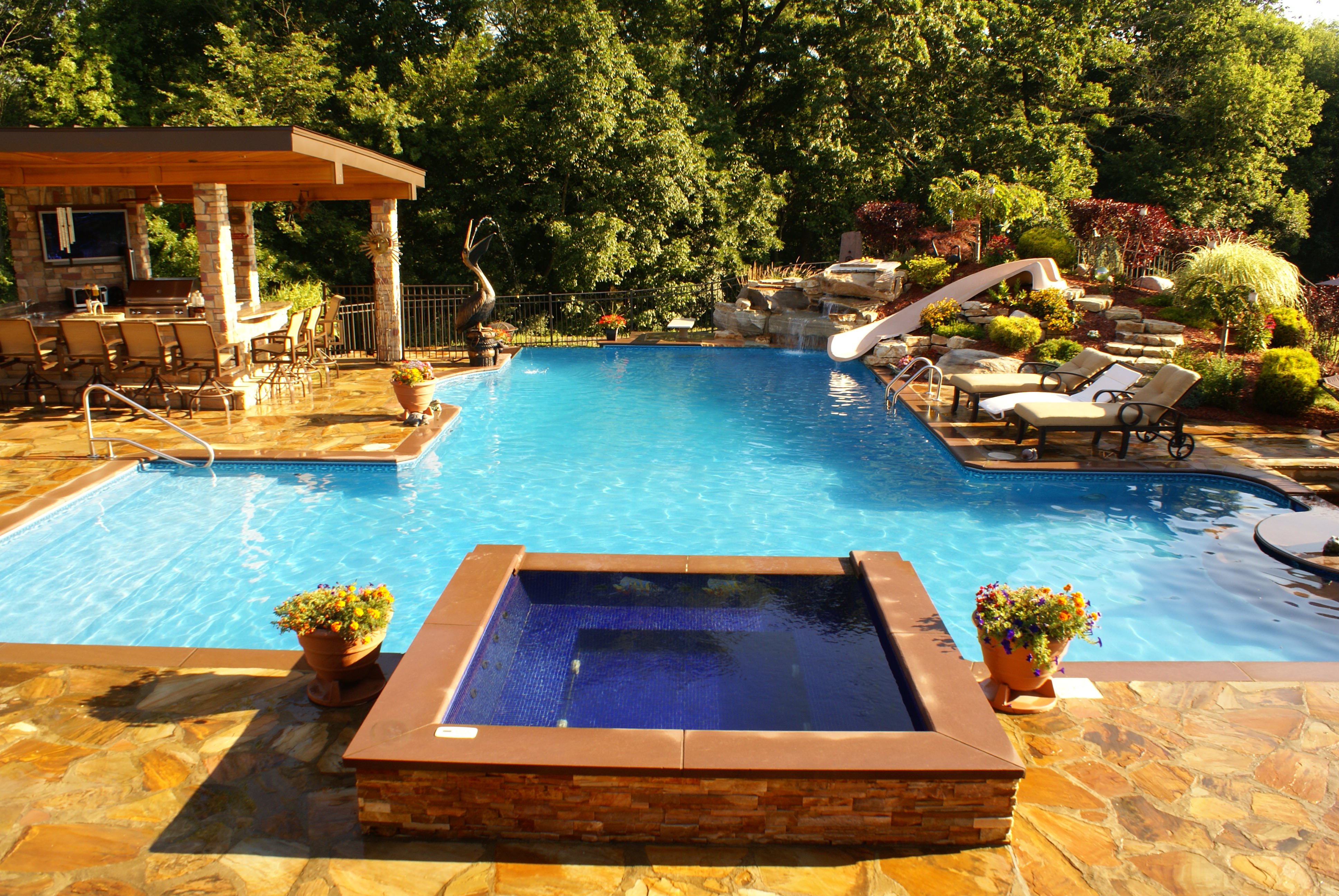 25 Spectacular Designs For Contemporary Pool In Your House ...