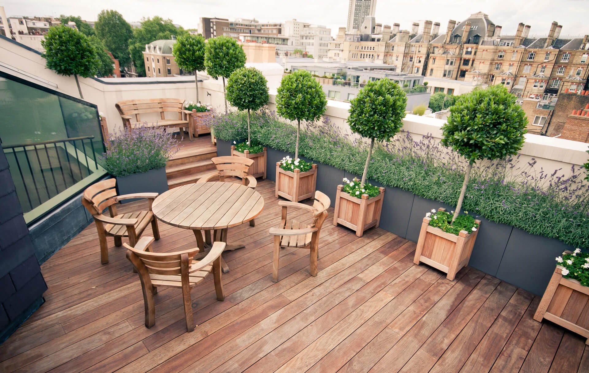 Revamp Your Boring Terrace With These Magnificent Roof Garden Ideas.