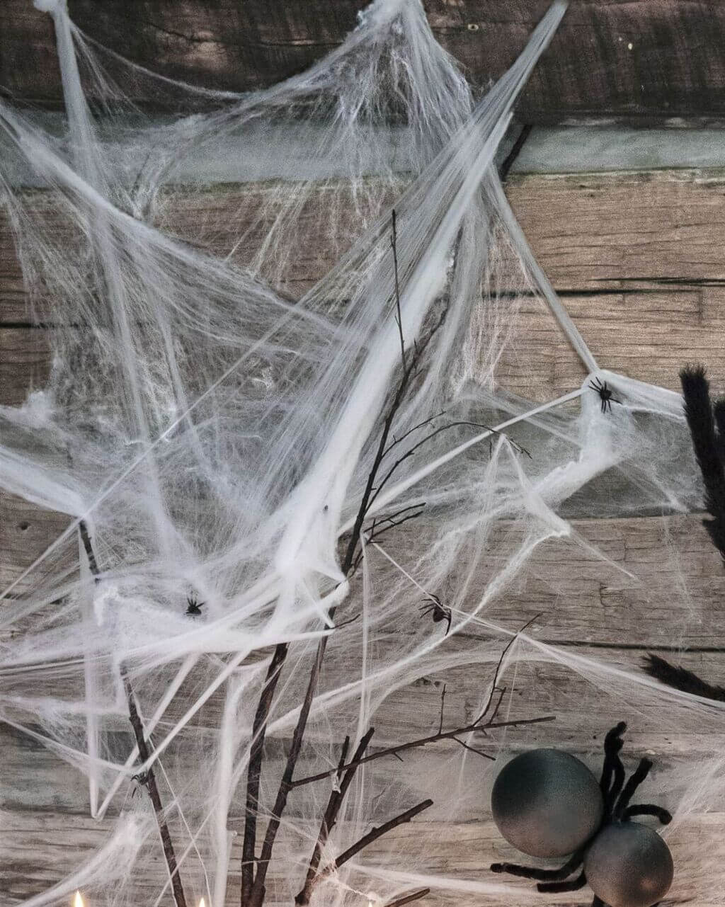 Spooky Spider Web Wall Ideas