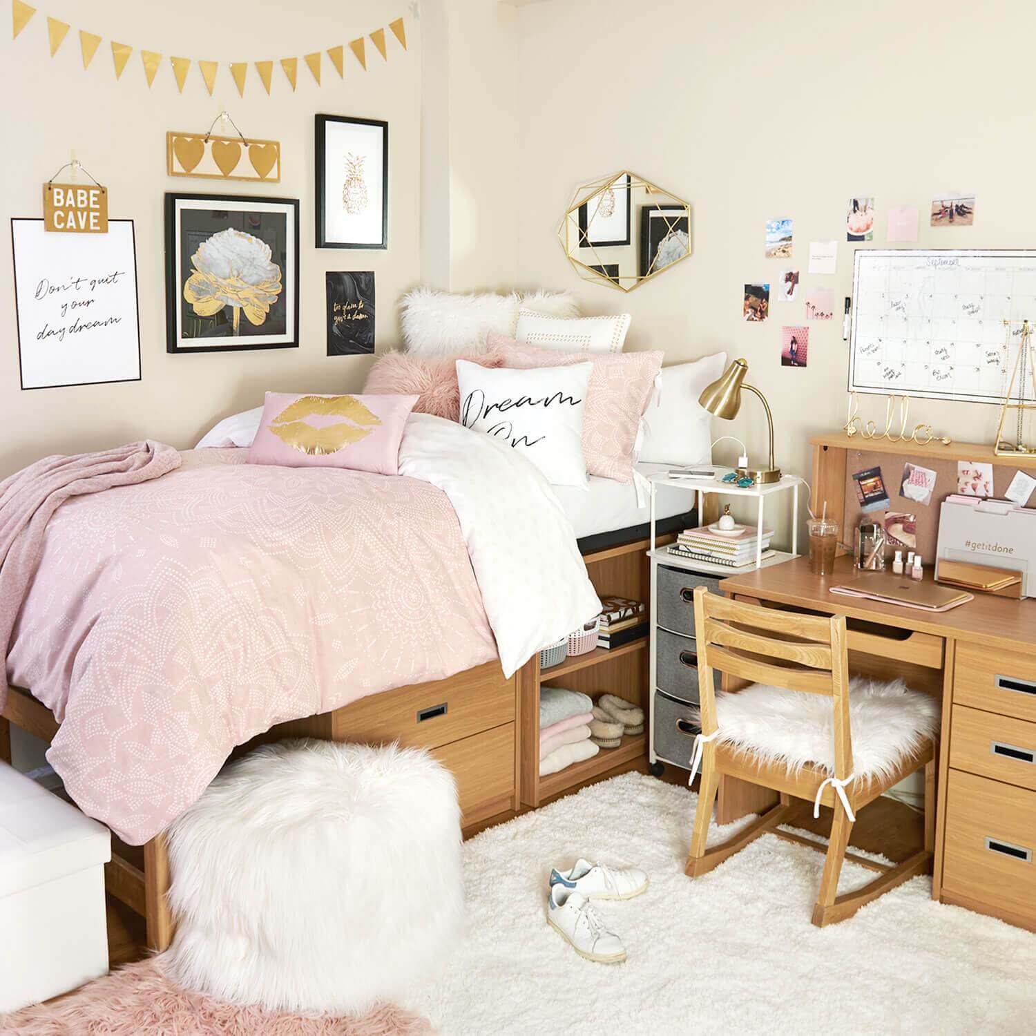 Best Dorm Room Ideas To Get In Your Own Home