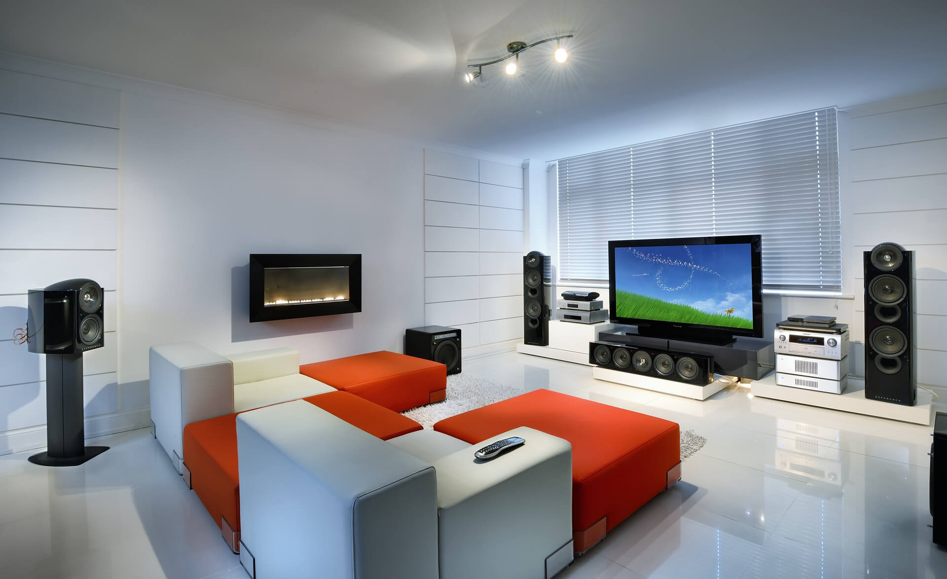 Coolest Gaming Room Décor Ideas To Give Your Gaming Room A Realistic Touch