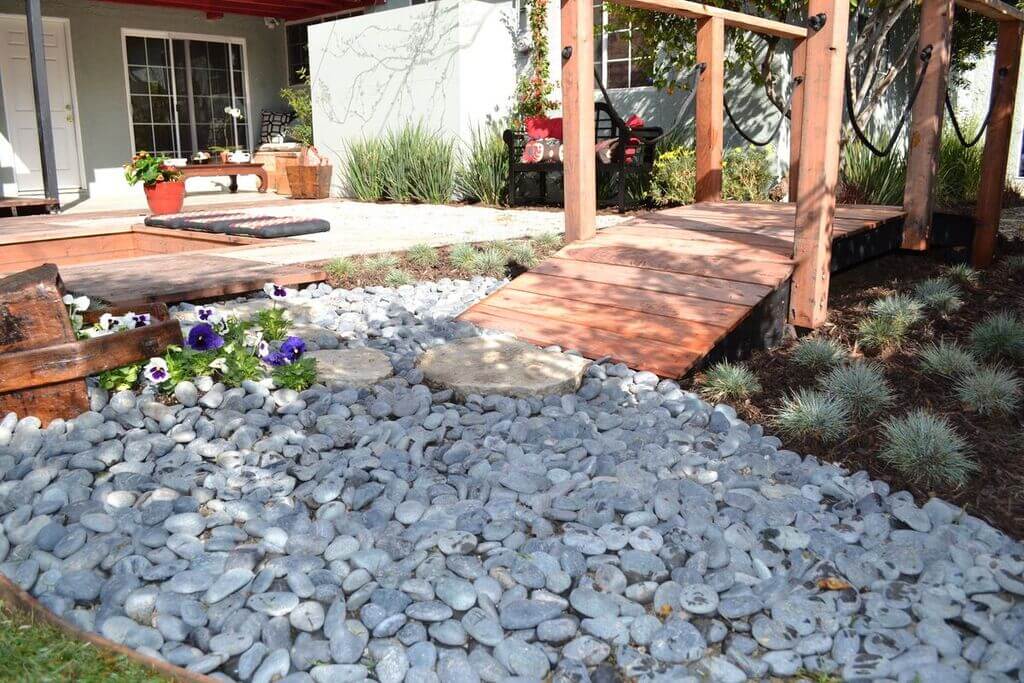 Low Maintenance Landscaping with Stones