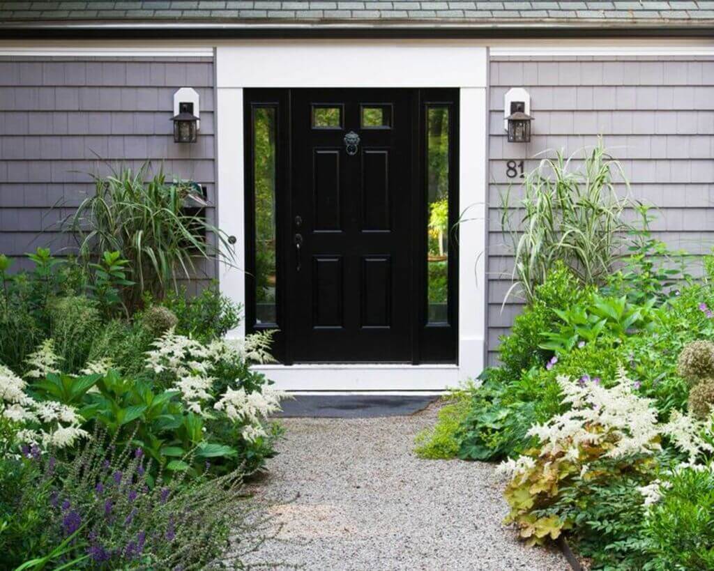 A Symmetrical Low Maintenance Front Yard Landscaping