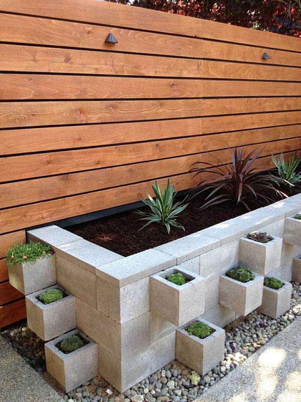 low maintenance landscaping ideas: Modernly Staggered!