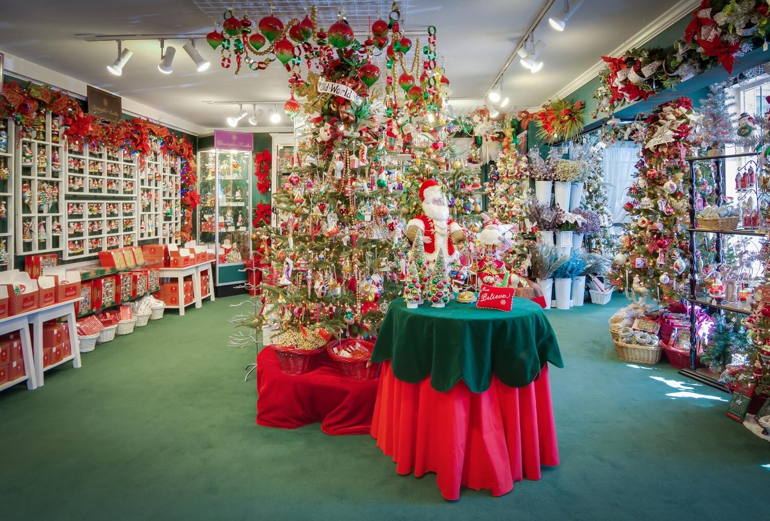 christmas decoration store