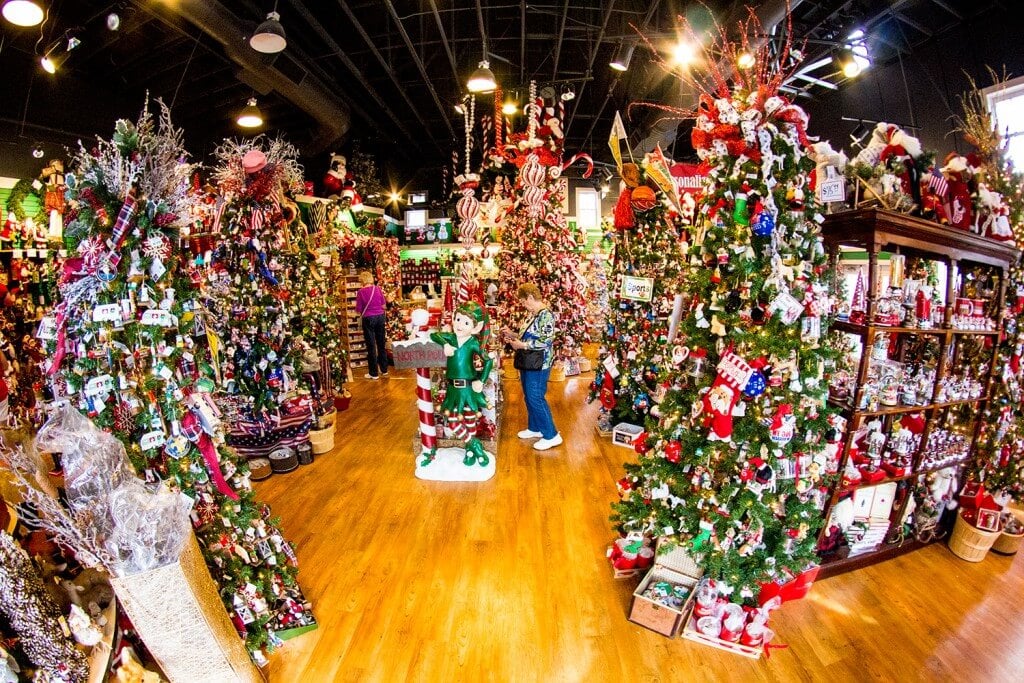 christmas decoration store