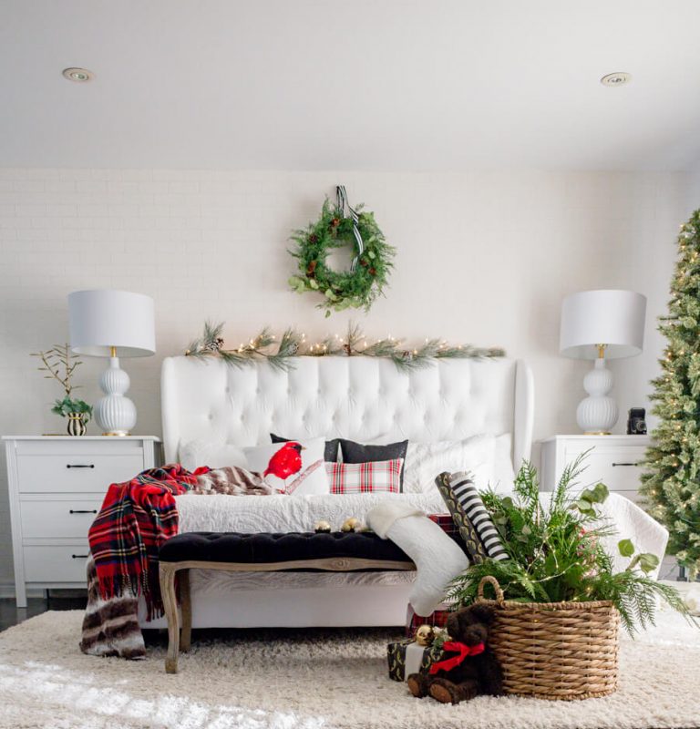 Best Christmas Bedroom Decor Ideas for a Cozy Holiday - Architectures Ideas