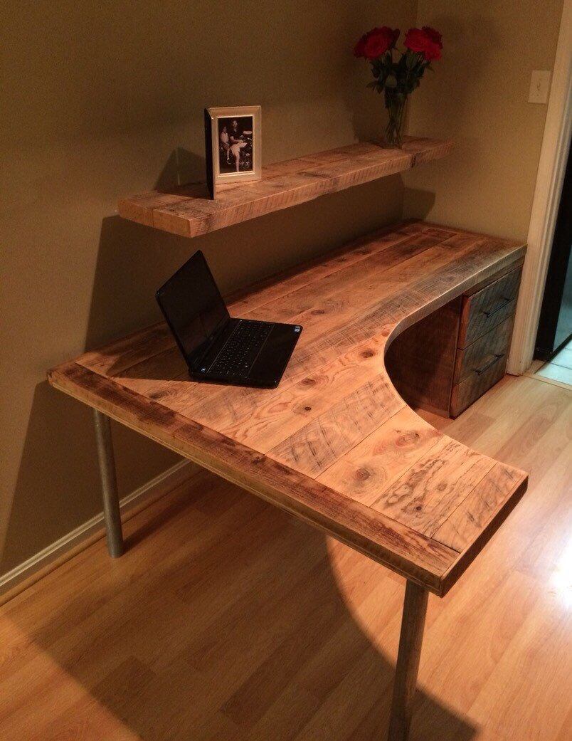 Modern Makeshift Desk for Simple Design