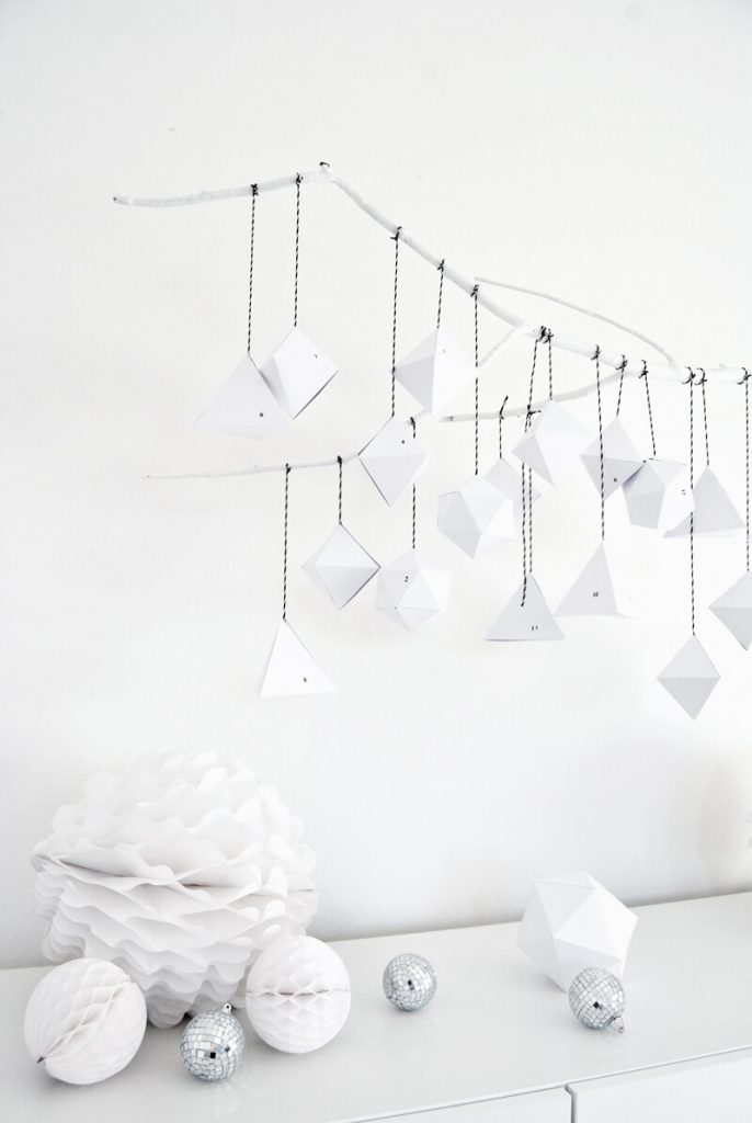 DIY White Christmas Decorations for This Festive Season - Architectures ...