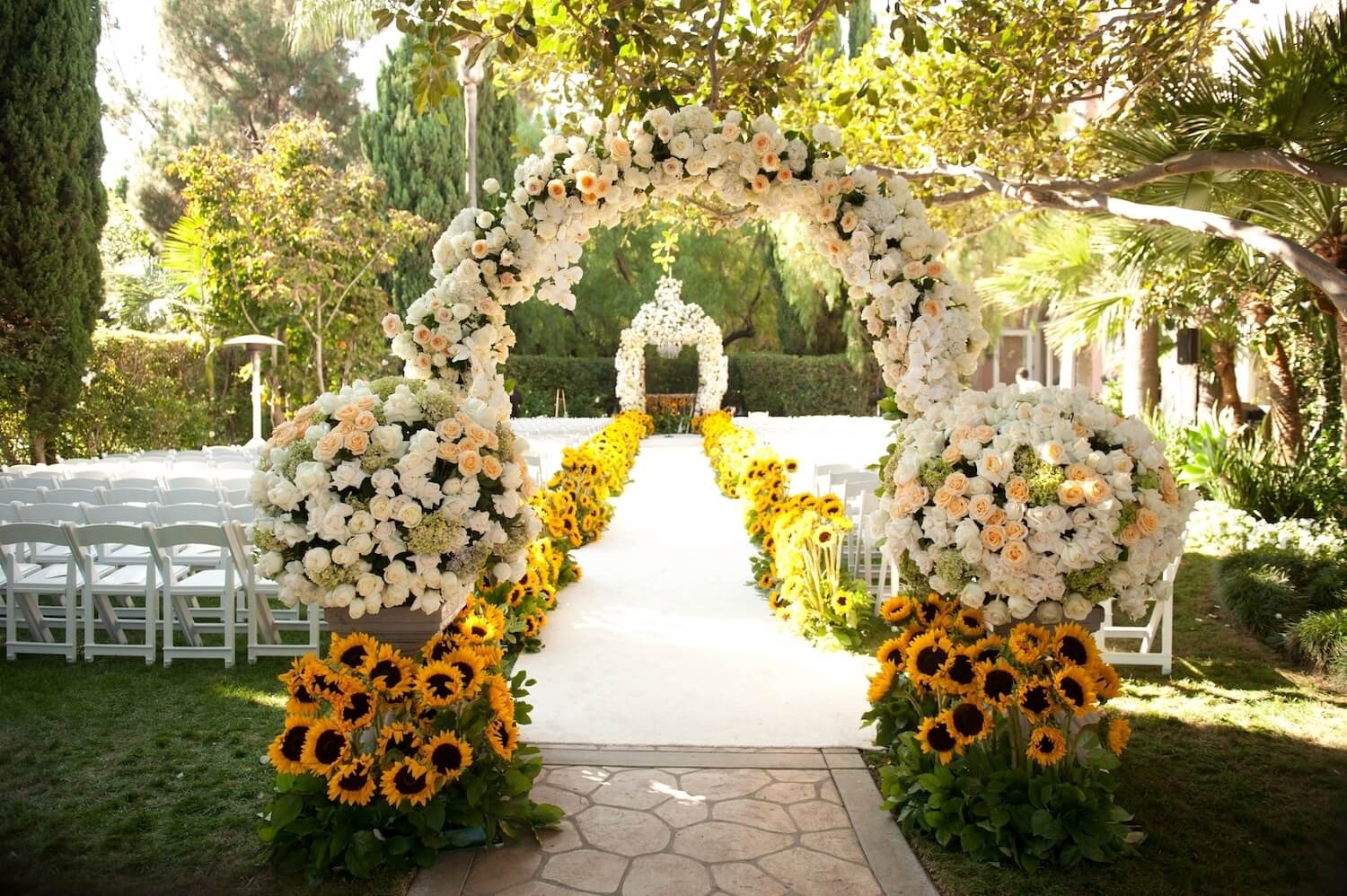 Best Garden Wedding Decor Ideas That You Can Check Out And