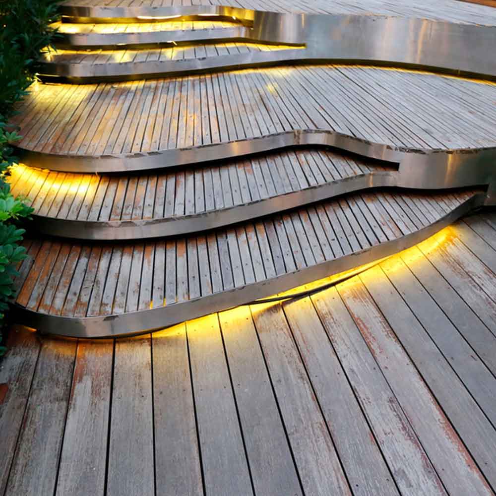 Outdoor stairs design