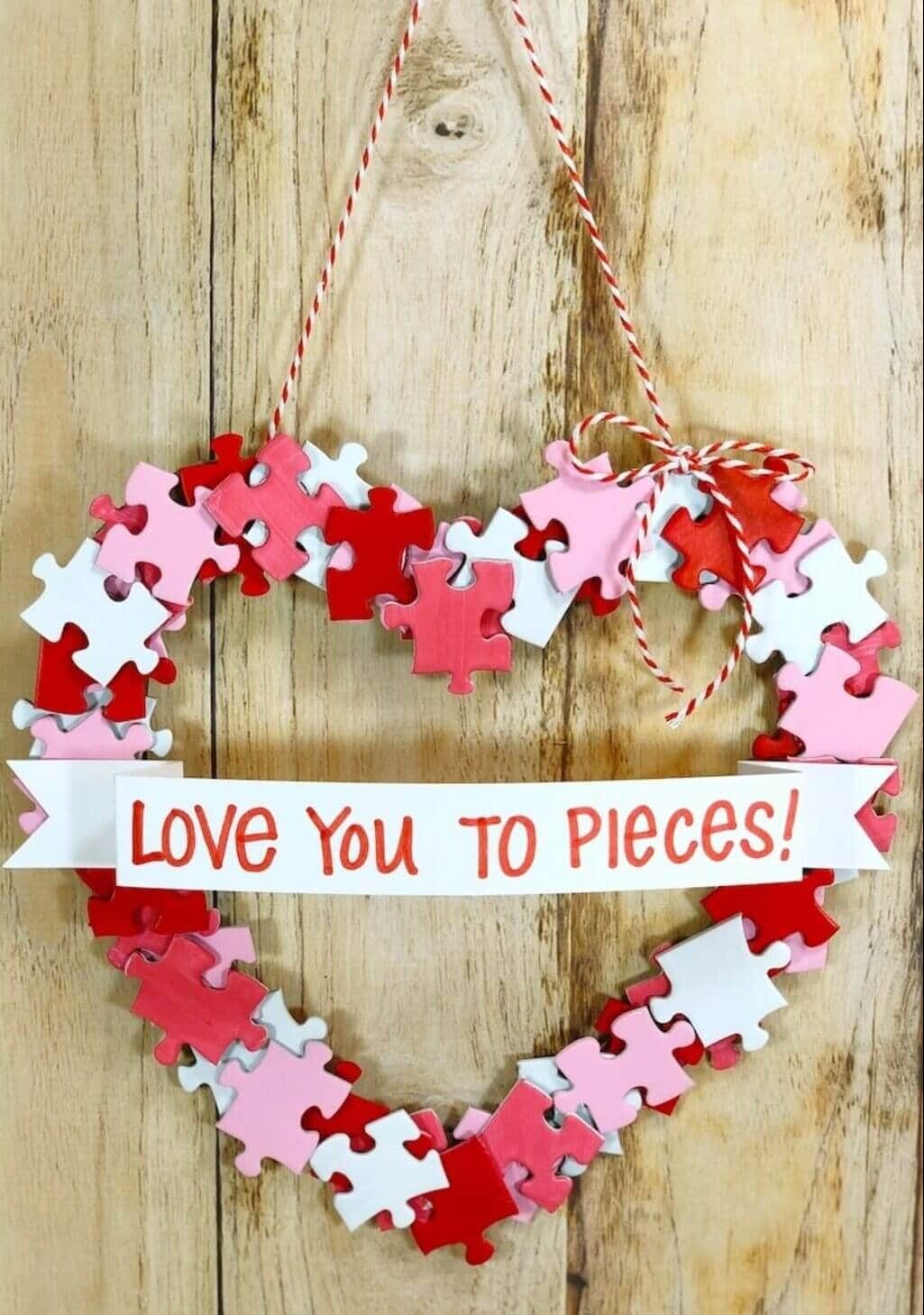 i love you to pieces Valentine wreath ideas