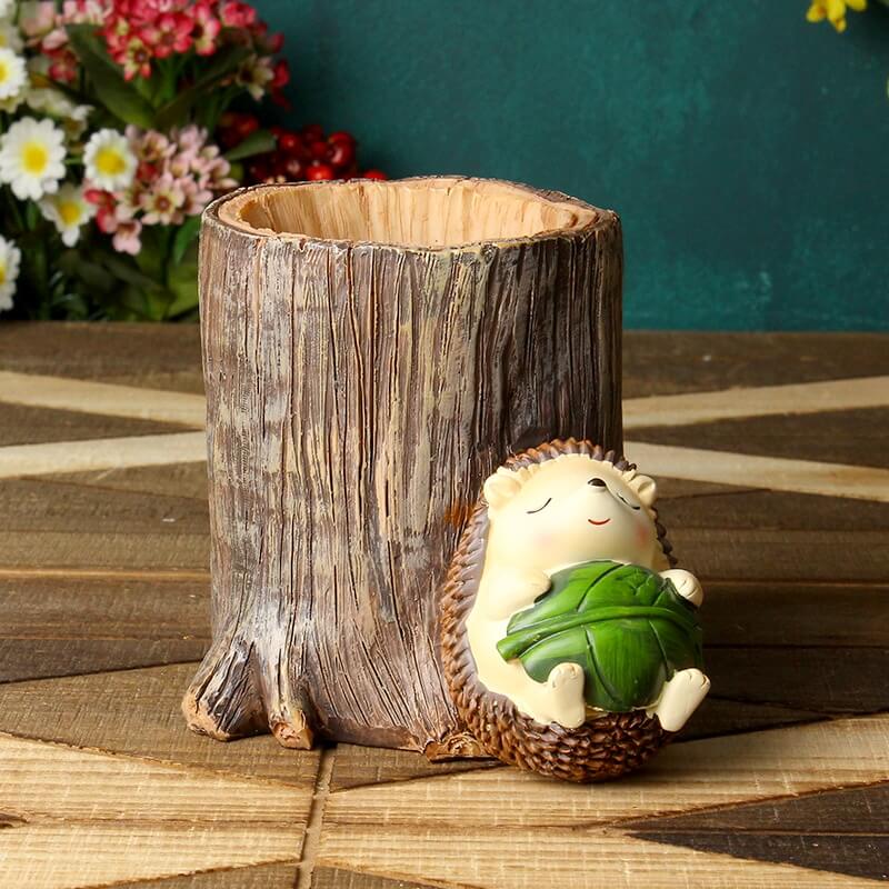 decorate your garden with tree stumps