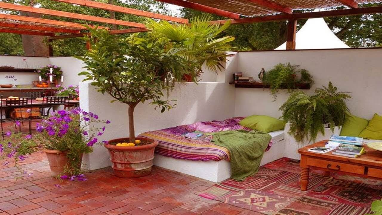 A Cozy All In One Room In The Garden