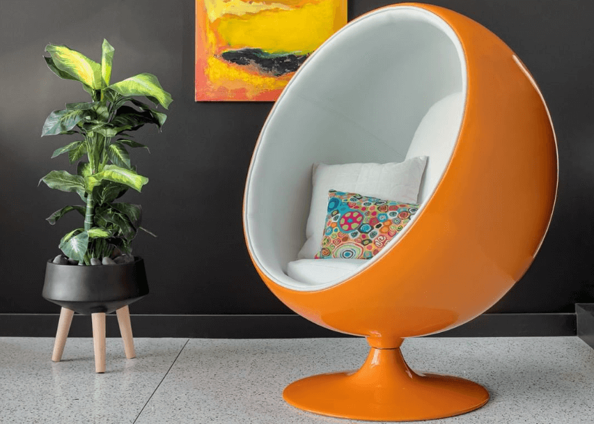 Accent Your Homes With The Egg Pod Chair