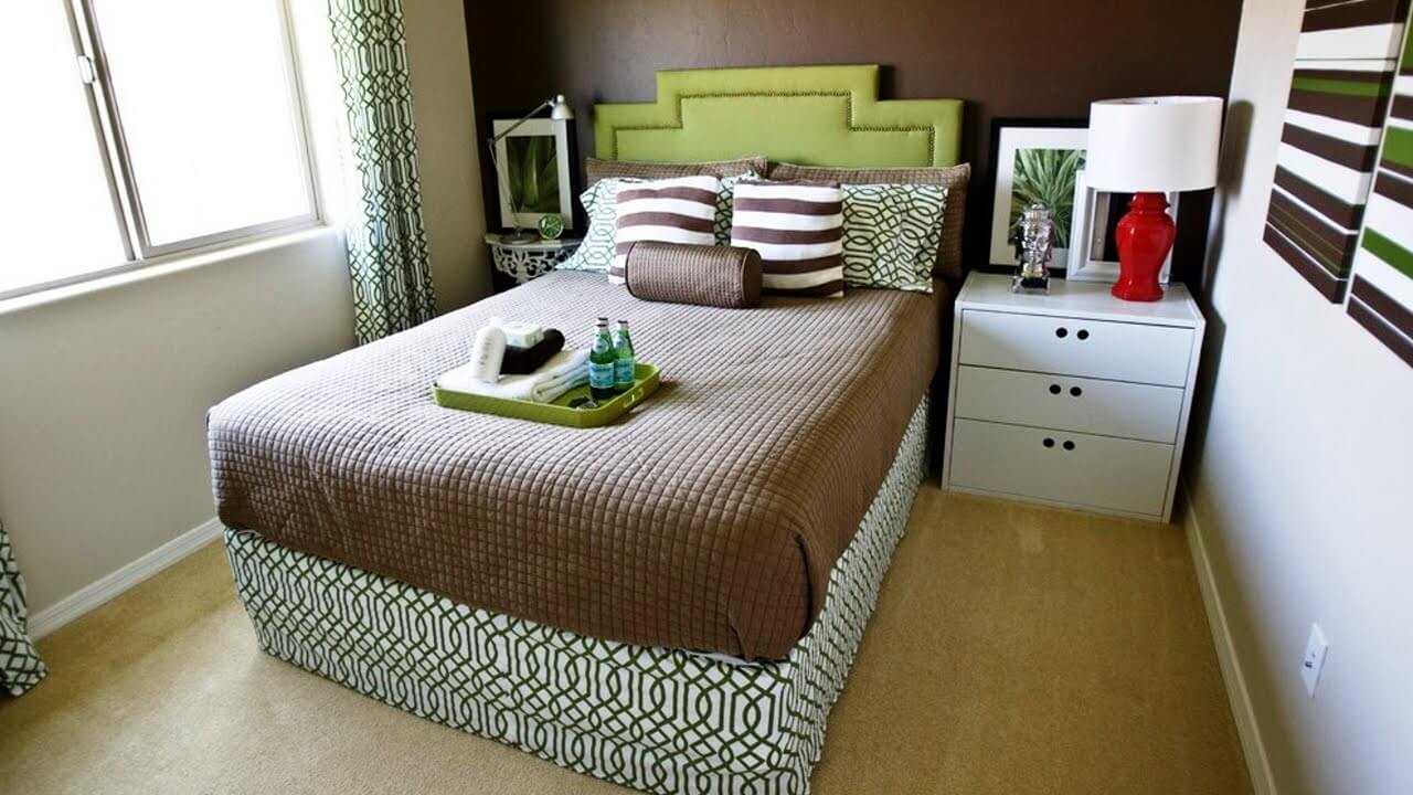 Some Of The Luxurious Double Beds For Small Room