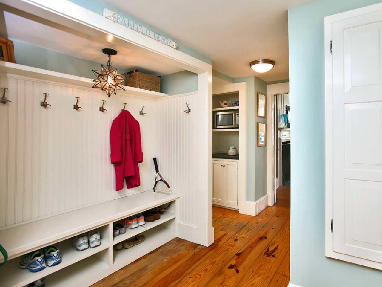 Featured image of post Under Stairs Mudroom Storage