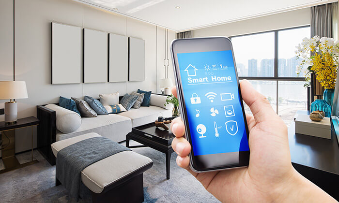 Revolutionize Your Home Via Smart Home & Renewable Tech