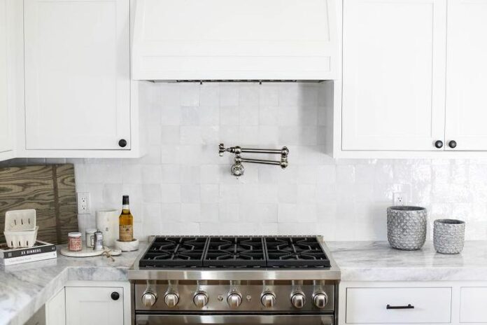 12 Trending Kitchen Backsplash Ideas To Elevate Your Aesthetics Photo Inspiration