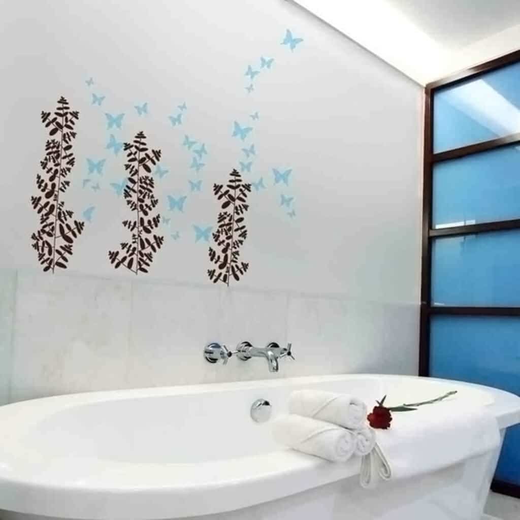 bathroom wall decor ideas