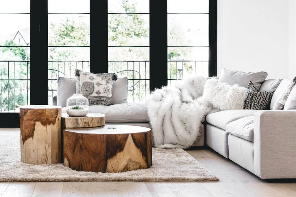 warm farmhouse living room