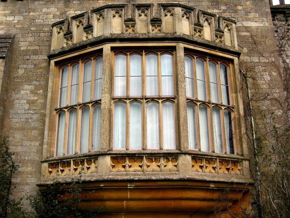 tudor style house