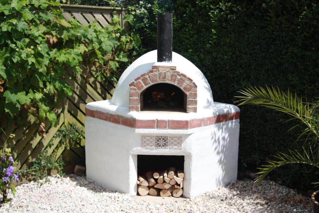 How To Build An Outdoor Pizza Oven Guide Step By Step