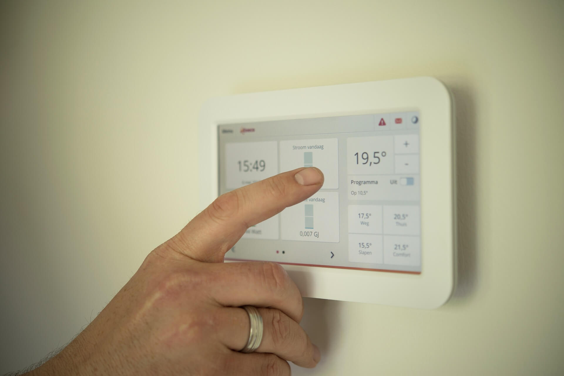 how to make home energy efficient