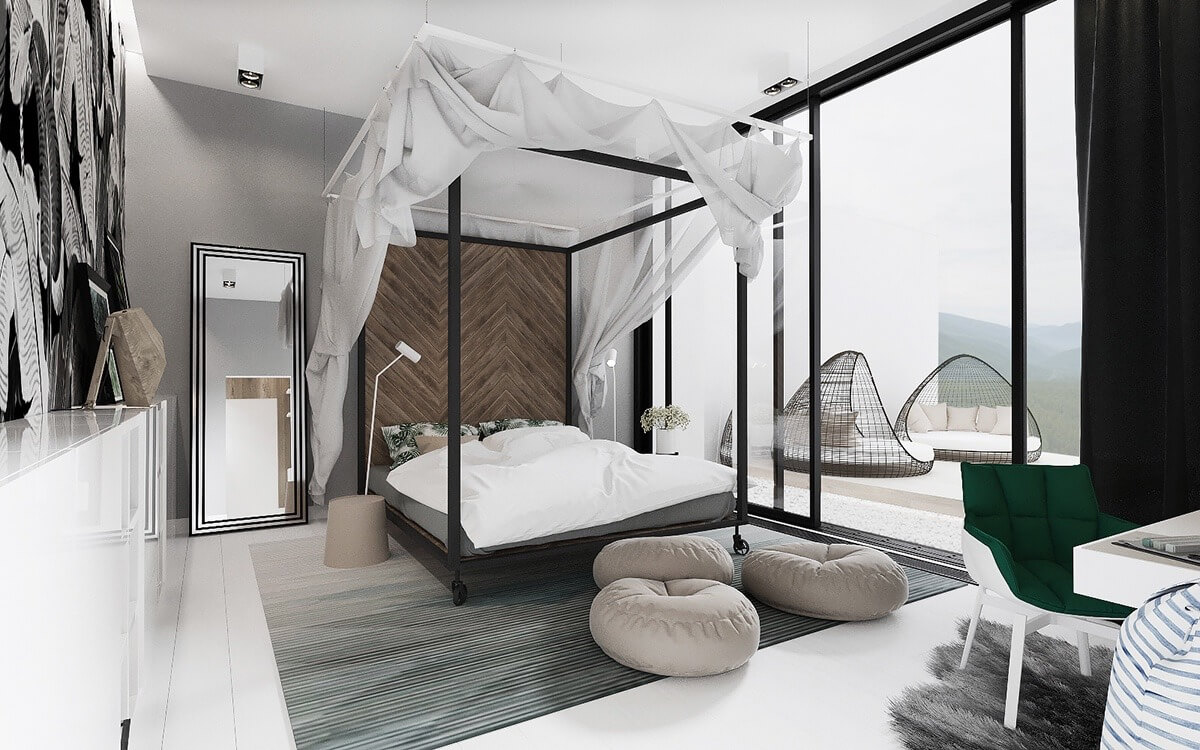 Canopy Beds in bedroom