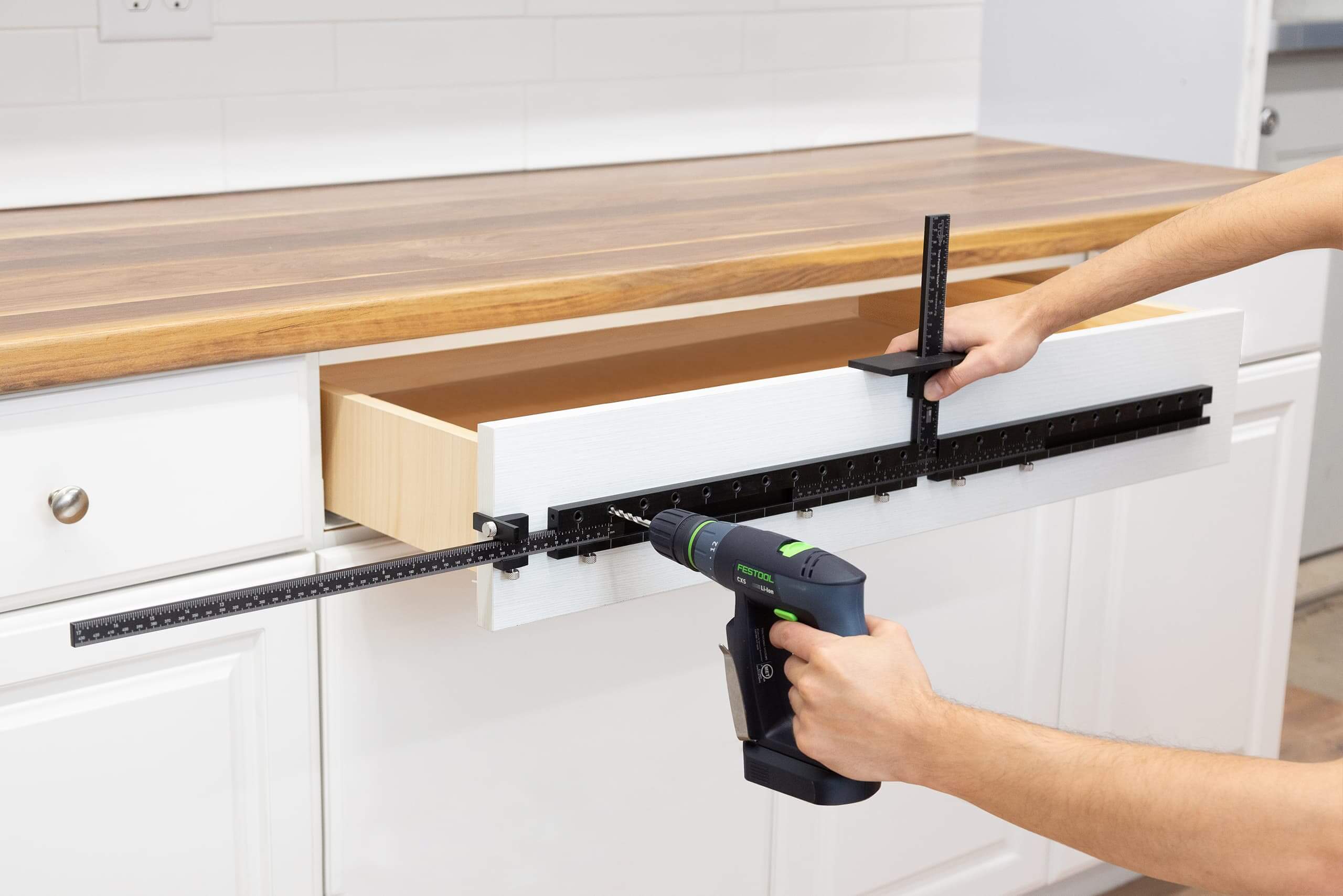 Cabinet Hardware Jig Complete Guide