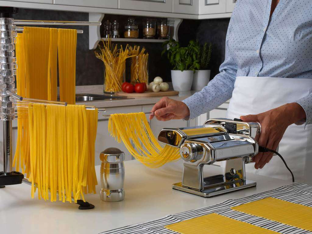 electric pasta maker