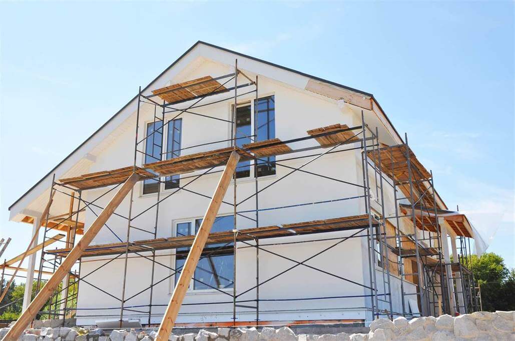 Scaffolding for Exterior Home Development Projects