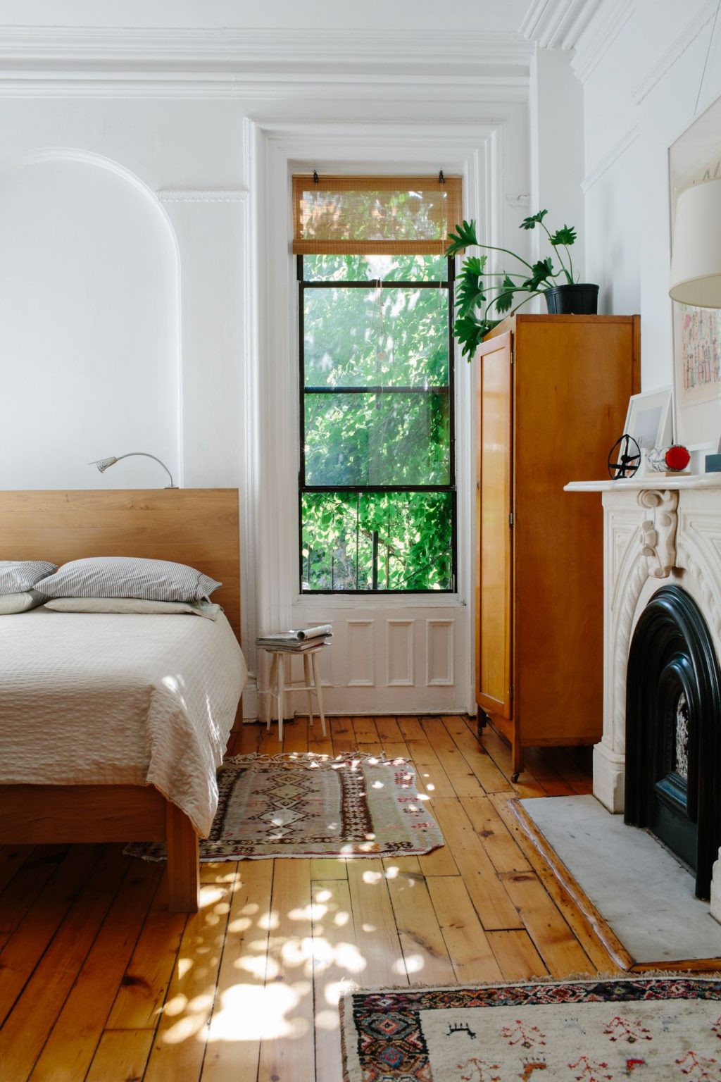 mid century modern bedroom