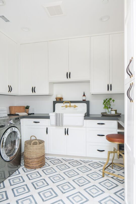 Patterned Tile Flooring in laundry room