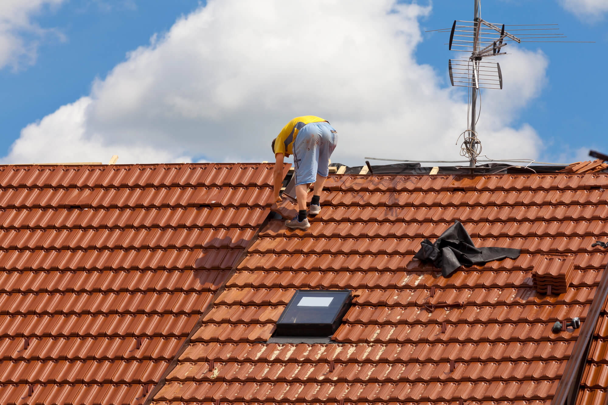 Ways to Maintain Roof and Gutters