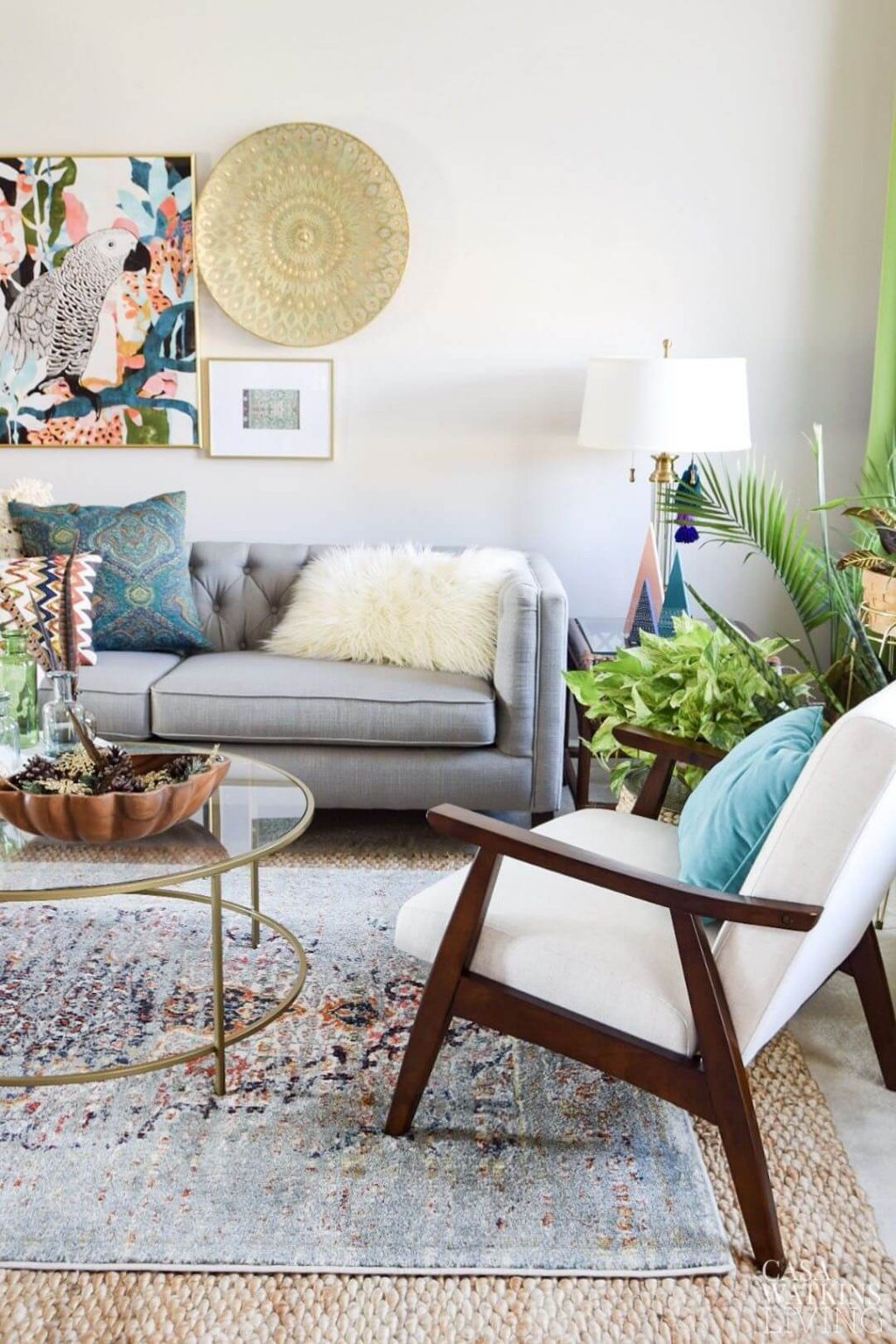 25+ Boho Living Room Ideas to Spruce Up the Place