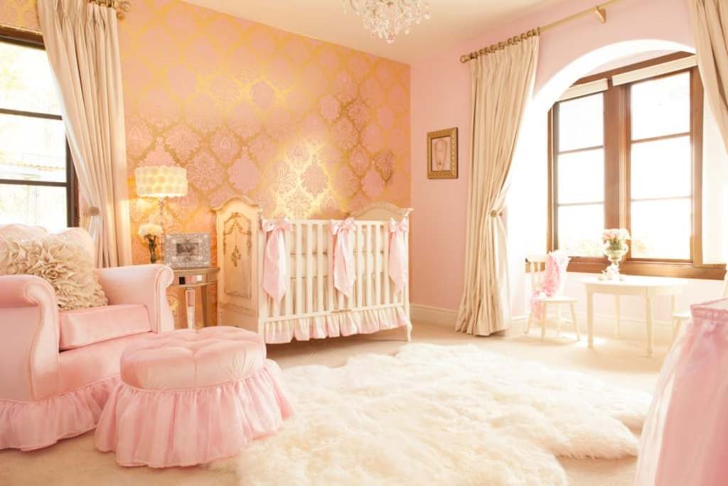 baby girl nursery