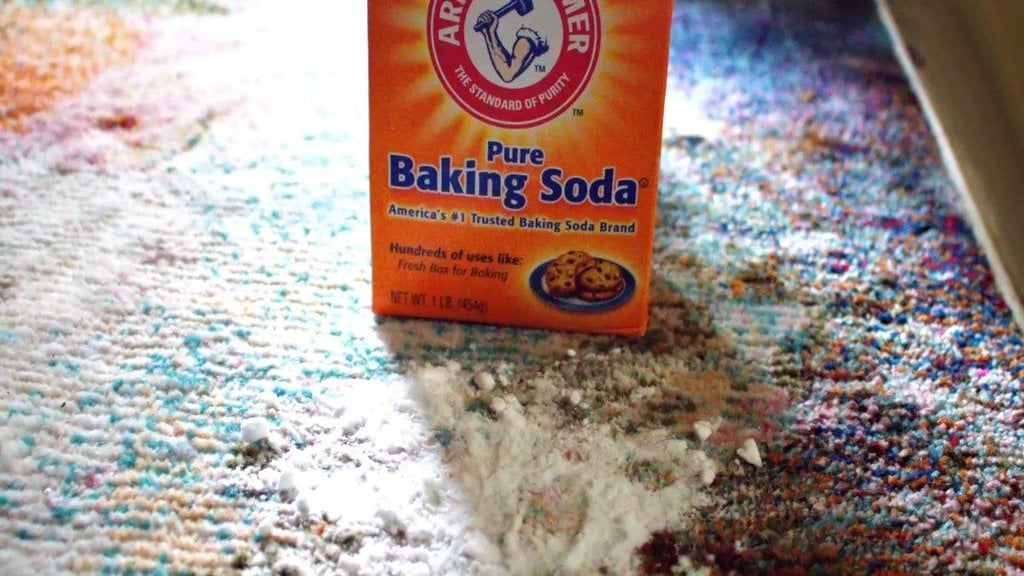 Baking Soda Removes Oil Stains to Cleaning Your Carpet 